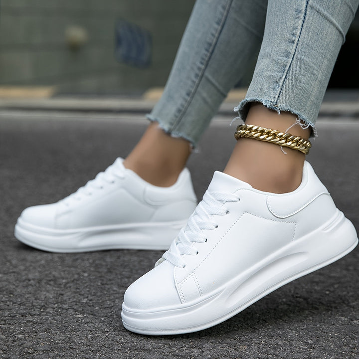 Hvite lær sneakers for kvinner