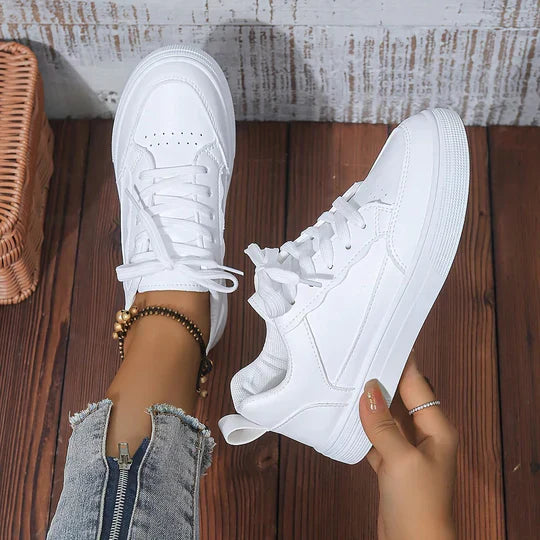 Hvite Kvinners Sneakers