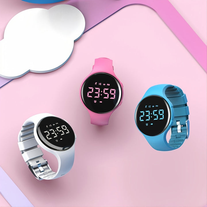 Digital LED-klokke med skritteller og vibrasjonsalarm – Fitnesstracker for barn