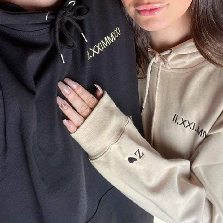 CoupleHoodie - Bevar kjærlighetshistorien deres med stil