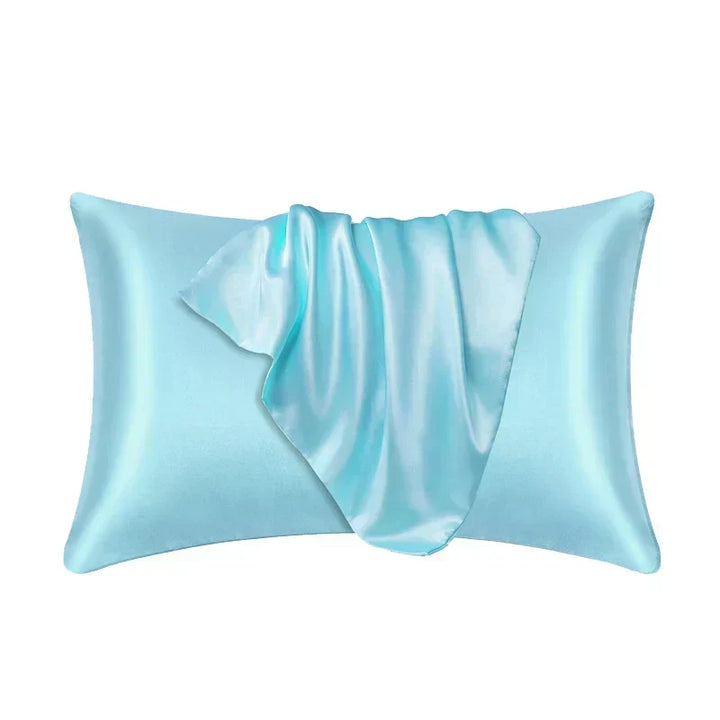 Tyynyliina 100 % mulberrysilkkiä — pehmeä iholle ja hiuksille.