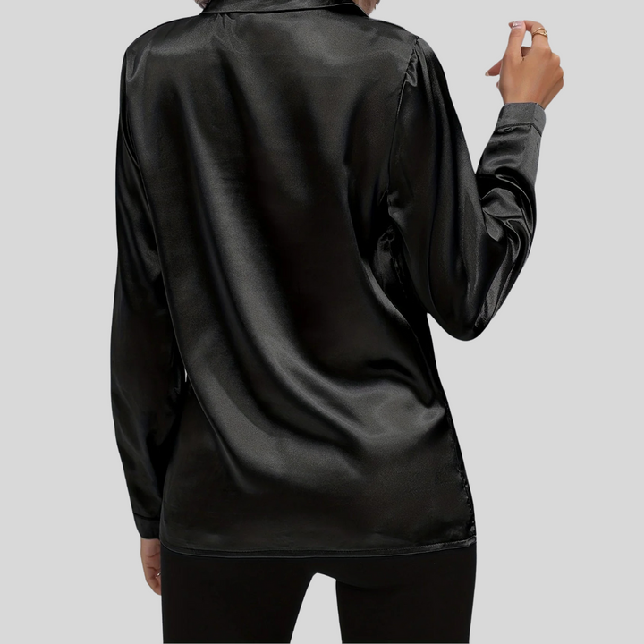 Kvinners elegante bluse – subtil stil
