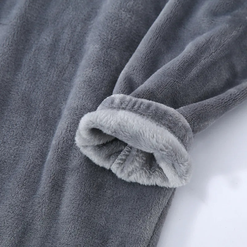 Winter Chill -pyjama | Lämmin ja pehmeä yöasu miehille