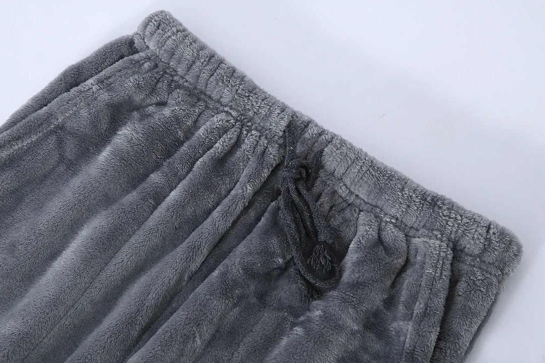 Winter Chill -pyjama | Lämmin ja pehmeä yöasu miehille