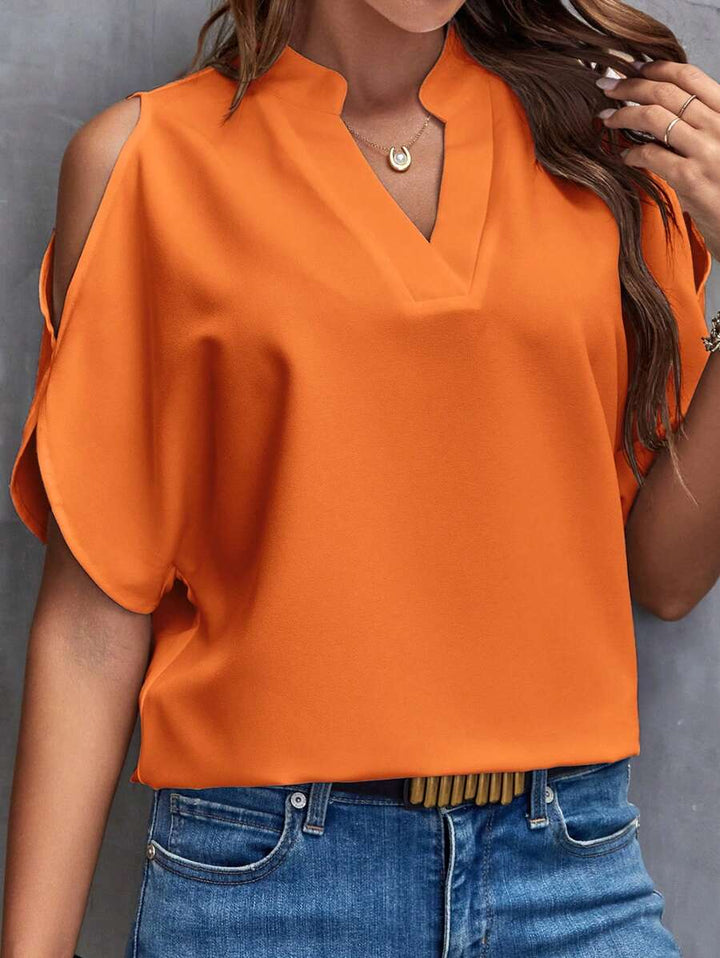V-Hals Bluse med Korte Flare Ermer