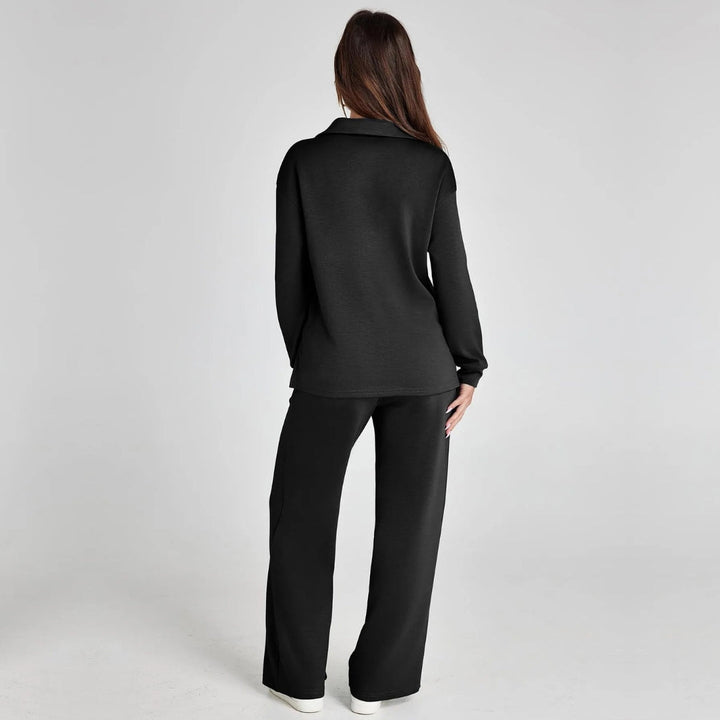 Loungewear-sett til dame med V-hals-genser og vid komfortbukse