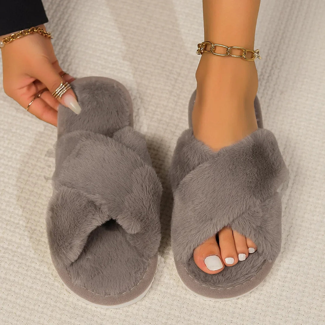 Varme Fluffy Kvinne Slippers - ideell for hjemmet