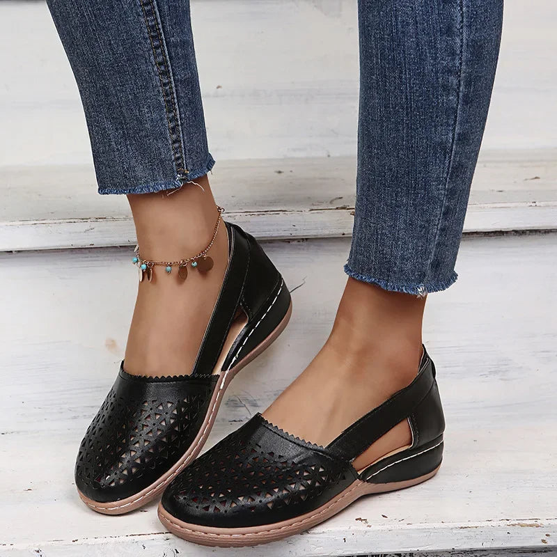Slip-on kile sandaler.