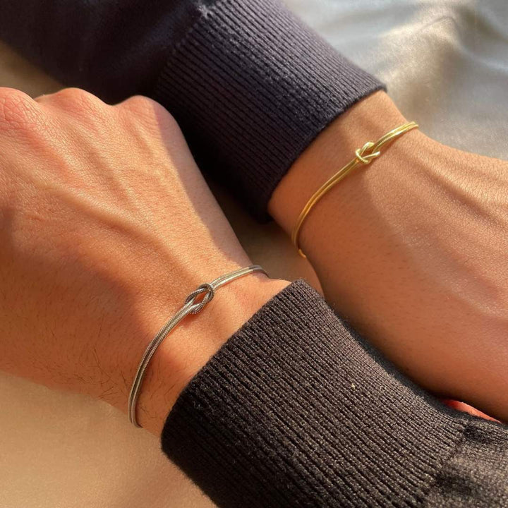 Elva – Minimalistisk Armbånd med Knute