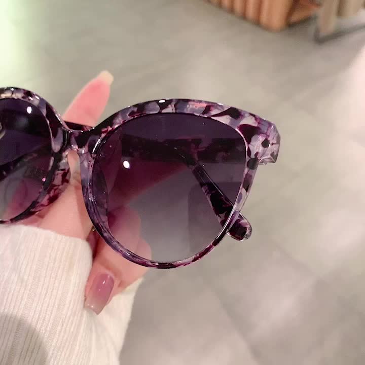 Luksuriøse cat-eye-solbriller for kvinner – Oversized og stilige for solfylte dager