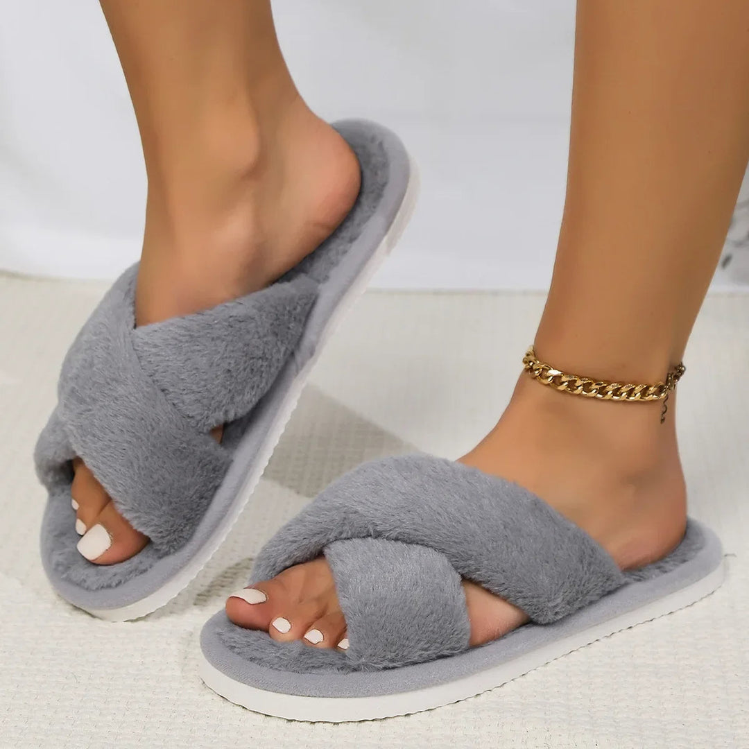 Varme Fluffy Kvinne Slippers - ideell for hjemmet