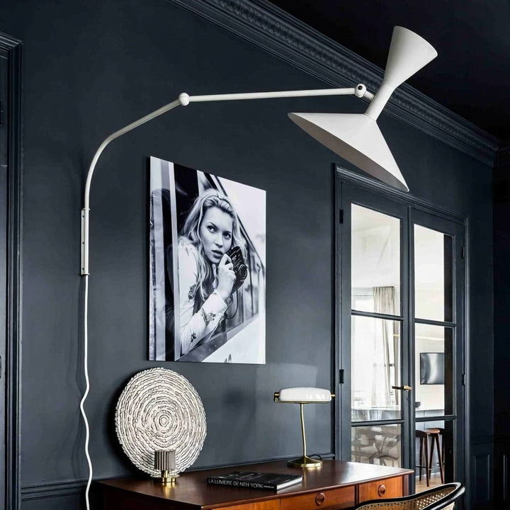 Justerbar Lustra Marseille Vegglampe