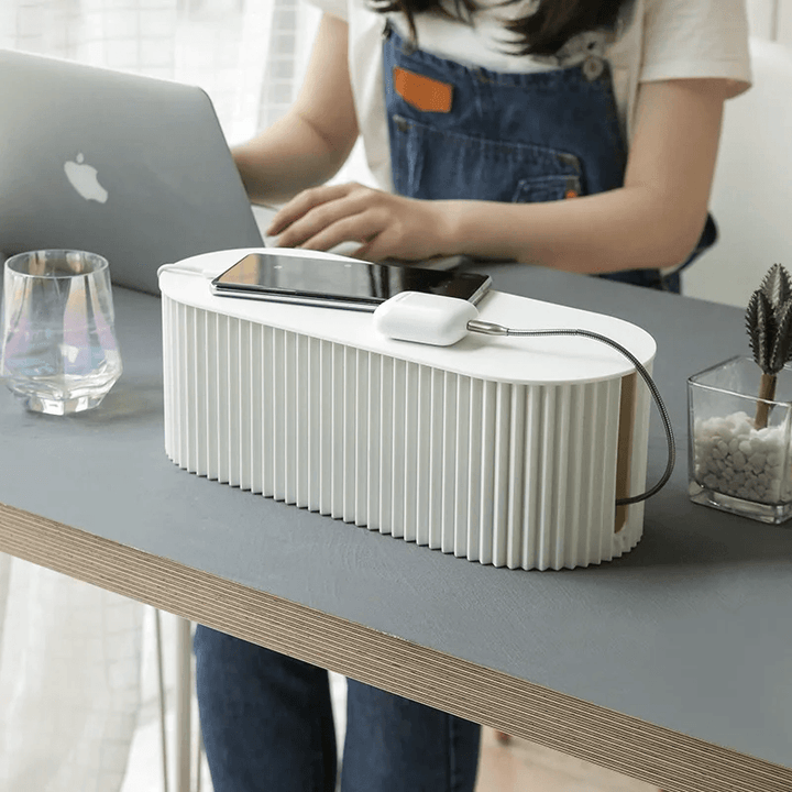 Oppbevaringsboks for kabler og ladere – TidyVolt