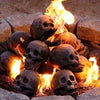 Hodeskalle i keramikk som bålpynt — røykfritt flammeaksent for bålplasser