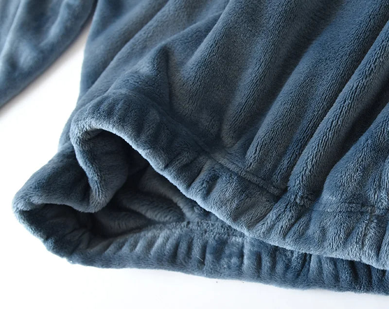 Winter Chill -pyjama | Lämmin ja pehmeä yöasu miehille