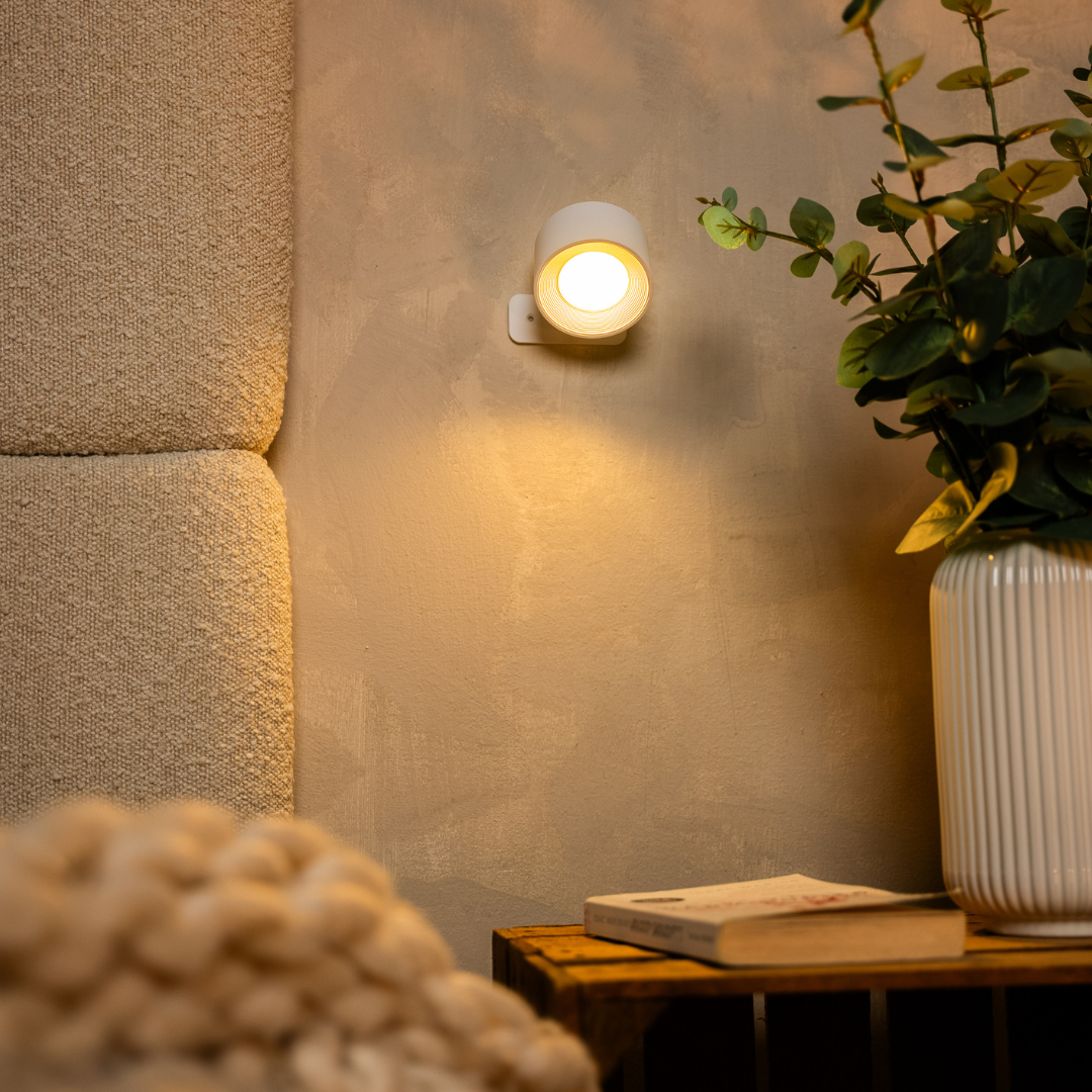 Trådløs LED-vegglampe med 360° dreibart hode, berøringsdimmer, 3 farger