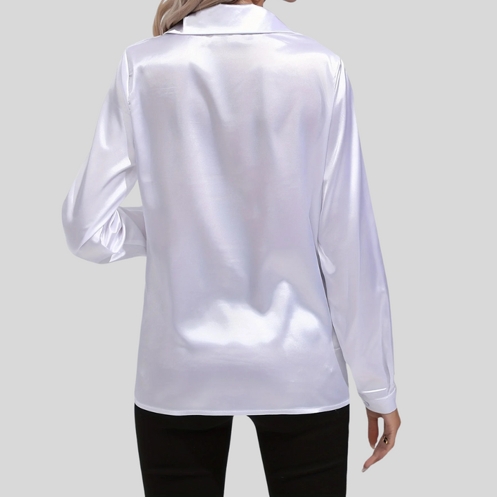 Kvinners elegante bluse – subtil stil