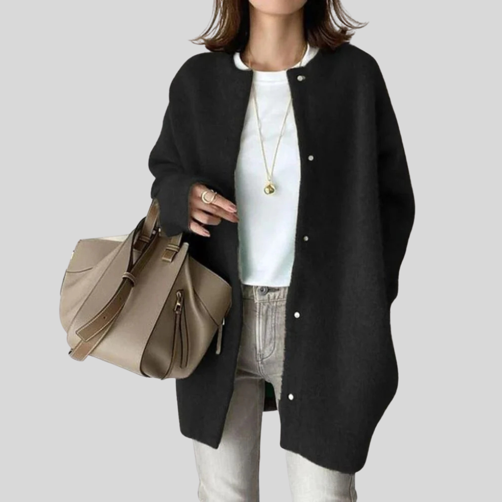 Elegant Cardigan – Raffinert Strikket Lag