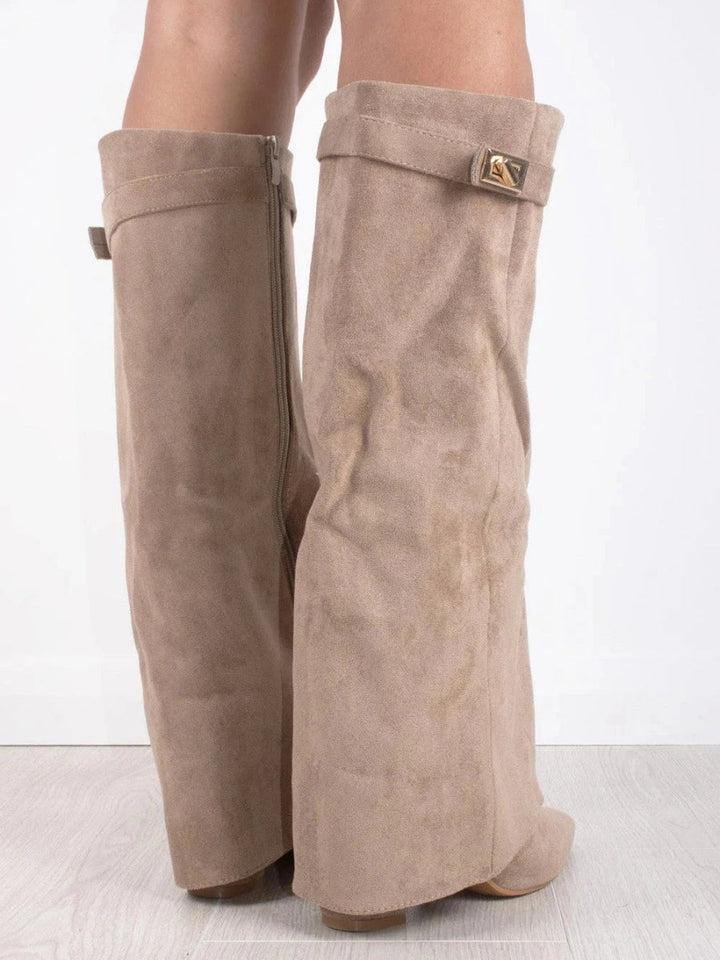 Knee-High Suede Boots med Hæl