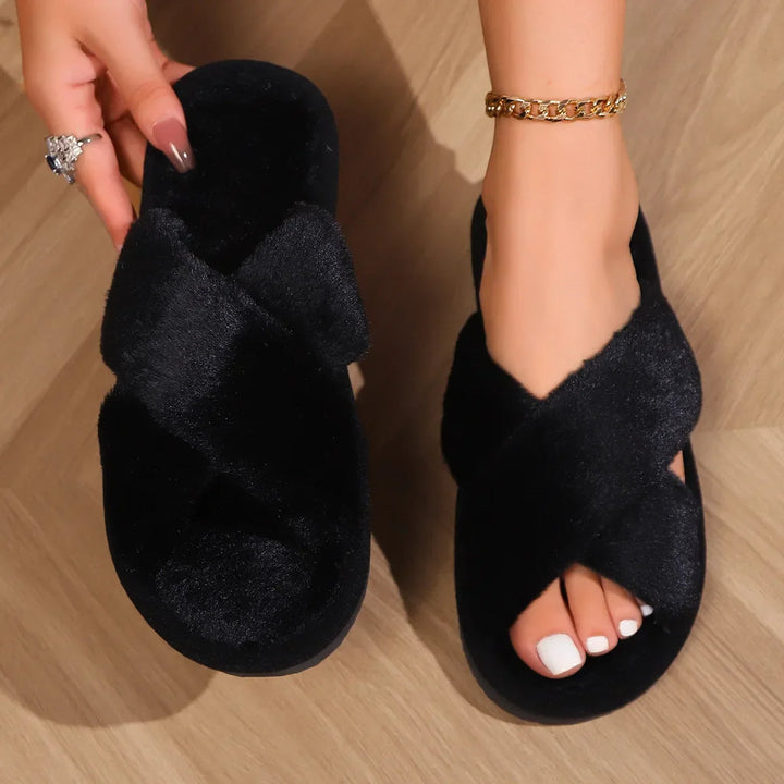 Varme Fluffy Kvinne Slippers - ideell for hjemmet