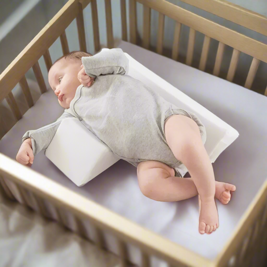 Justerbar anti-vippepute for babyer – Cudlo