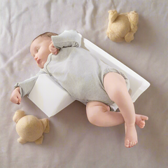 Justerbar anti-vippepute for babyer – Cudlo