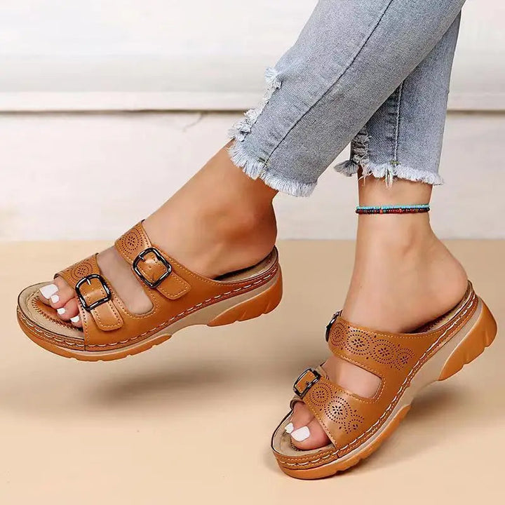 Komfortable Wedge Sandaler med Dobbel Spenne