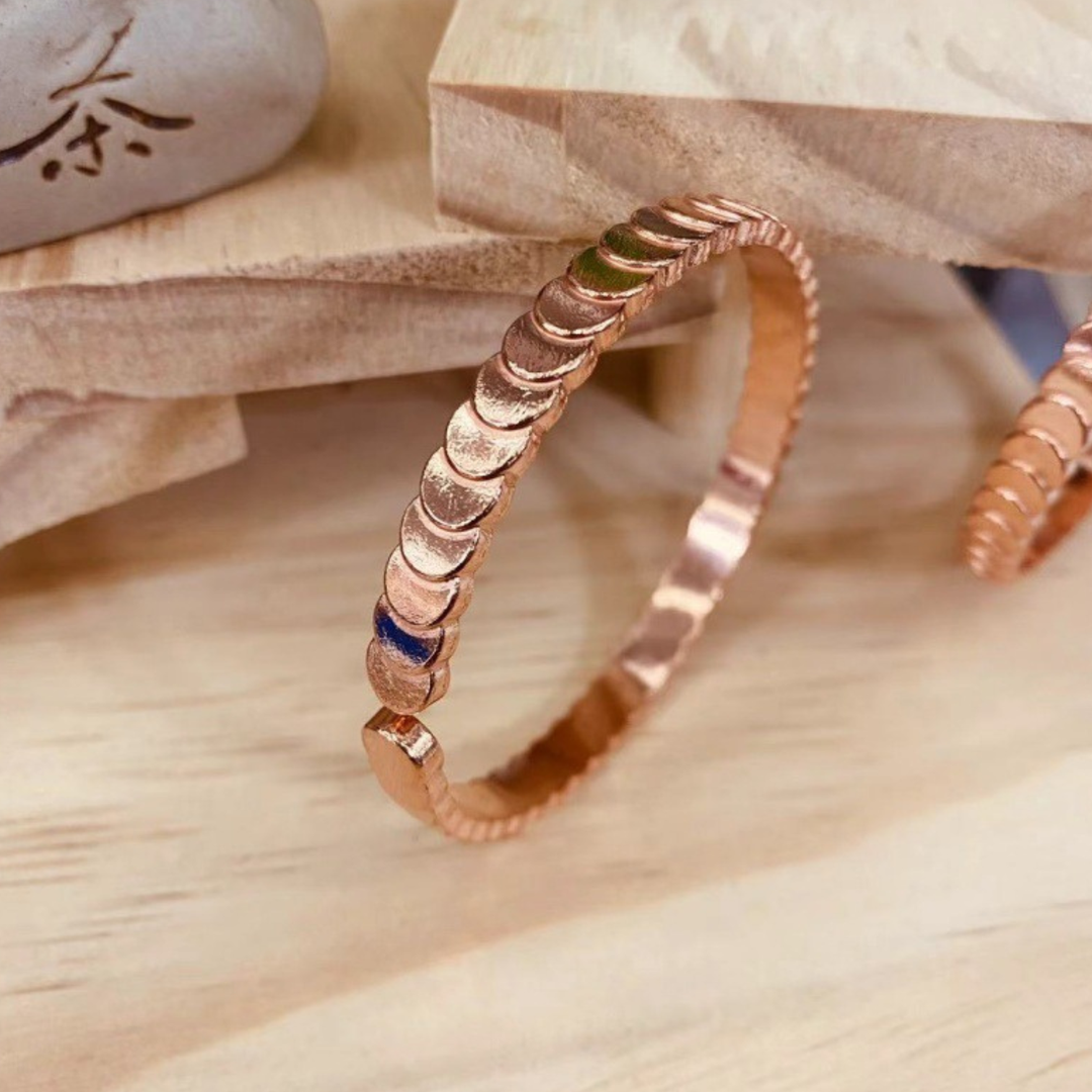 Trinnet Armbånd Glitrende Bangle