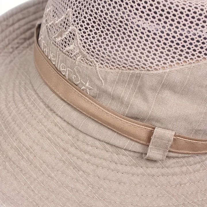 Utendørs solhatt med justerbare stropper og bred brem – Solantra