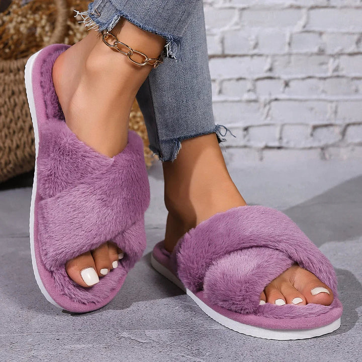 Varme Fluffy Kvinne Slippers - ideell for hjemmet