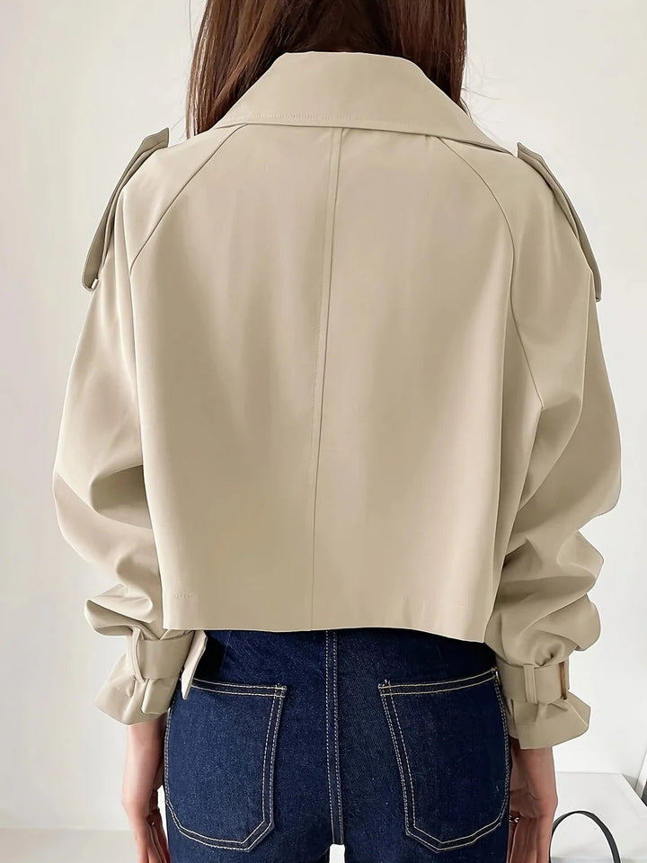 Chic Casual Kort Trench Coat Enkelt Stil for Hverdagslag