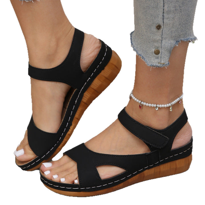 New Style Floral-patterned Chunky-sole Fashion Sandals
