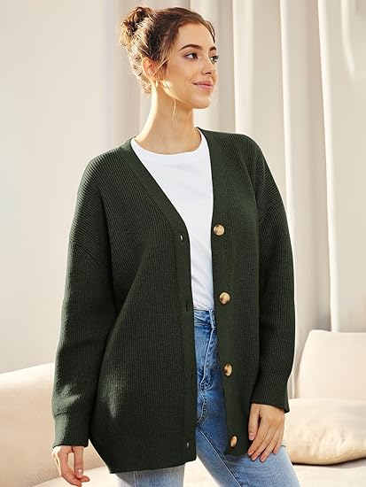 Oversized V-Neck Cardigan med Knappelukking