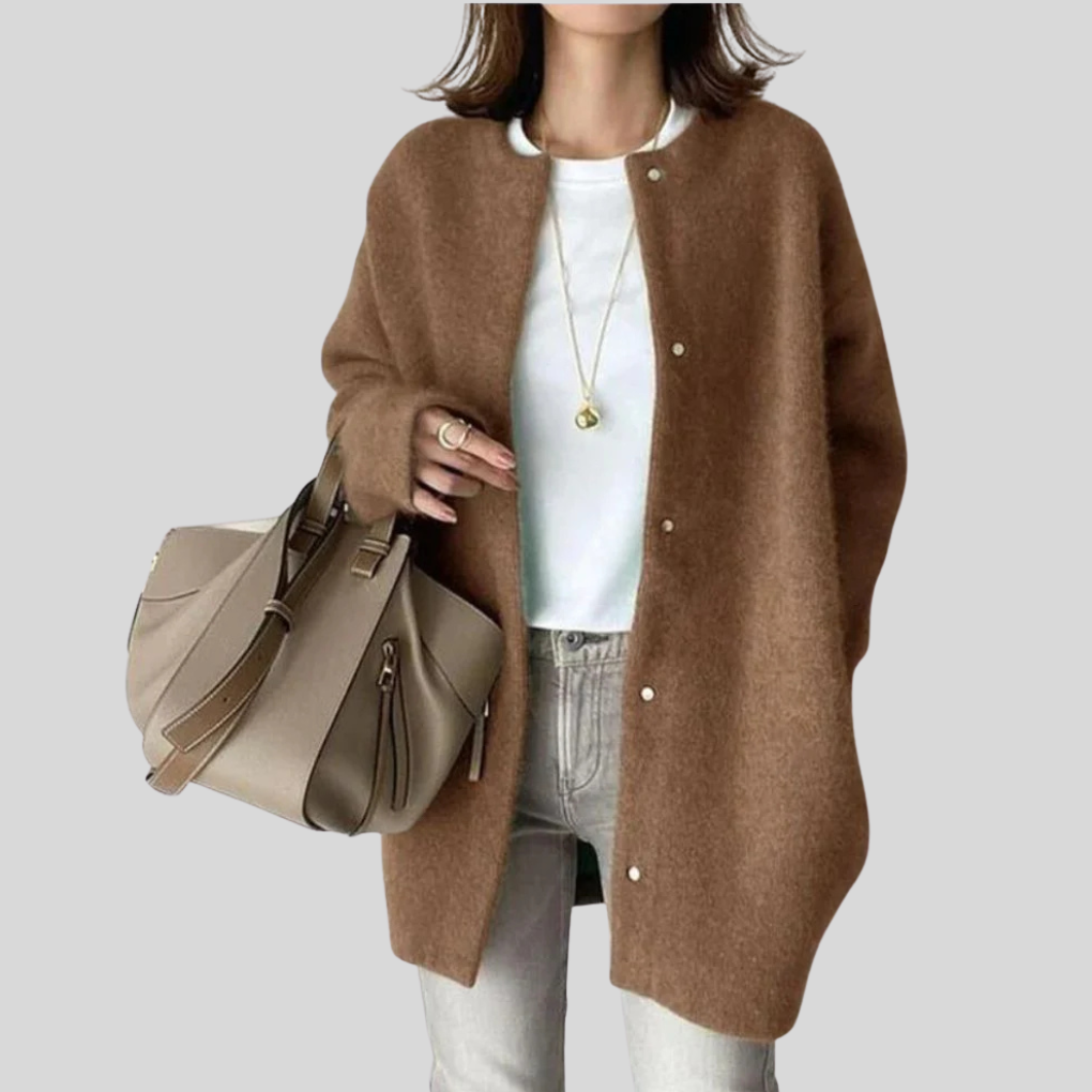 Elegant Cardigan – Raffinert Strikket Lag