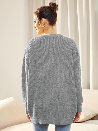 Oversized V-Neck Cardigan med Knappelukking