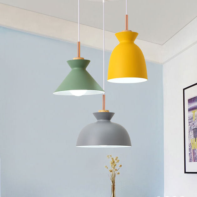 AuroraLite Nordic taklampe | Design i metall | 1 lyspunkt | Moderne fargevalg