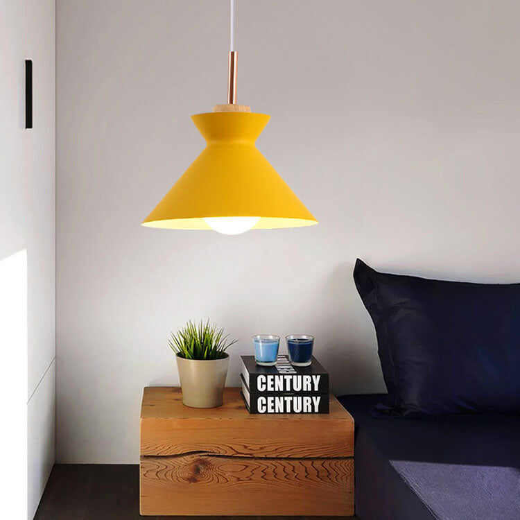 AuroraLite Nordic taklampe | Design i metall | 1 lyspunkt | Moderne fargevalg