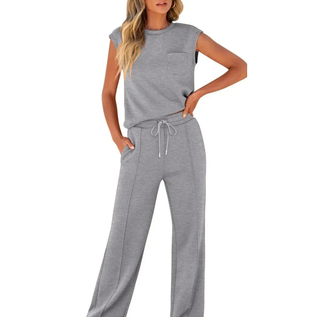 Oversized sett til dame – avslappet for sommerbruk, passer hjemme og på fritiden