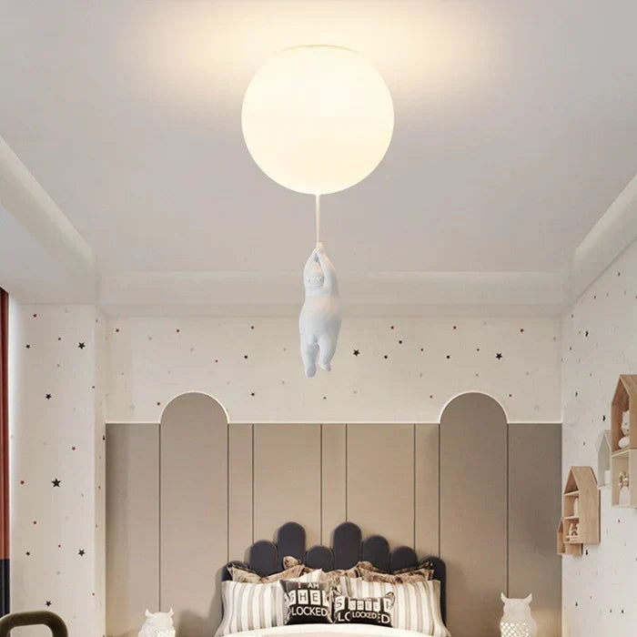 Taklampe for barn med bjørn og ballong - CloudBear
