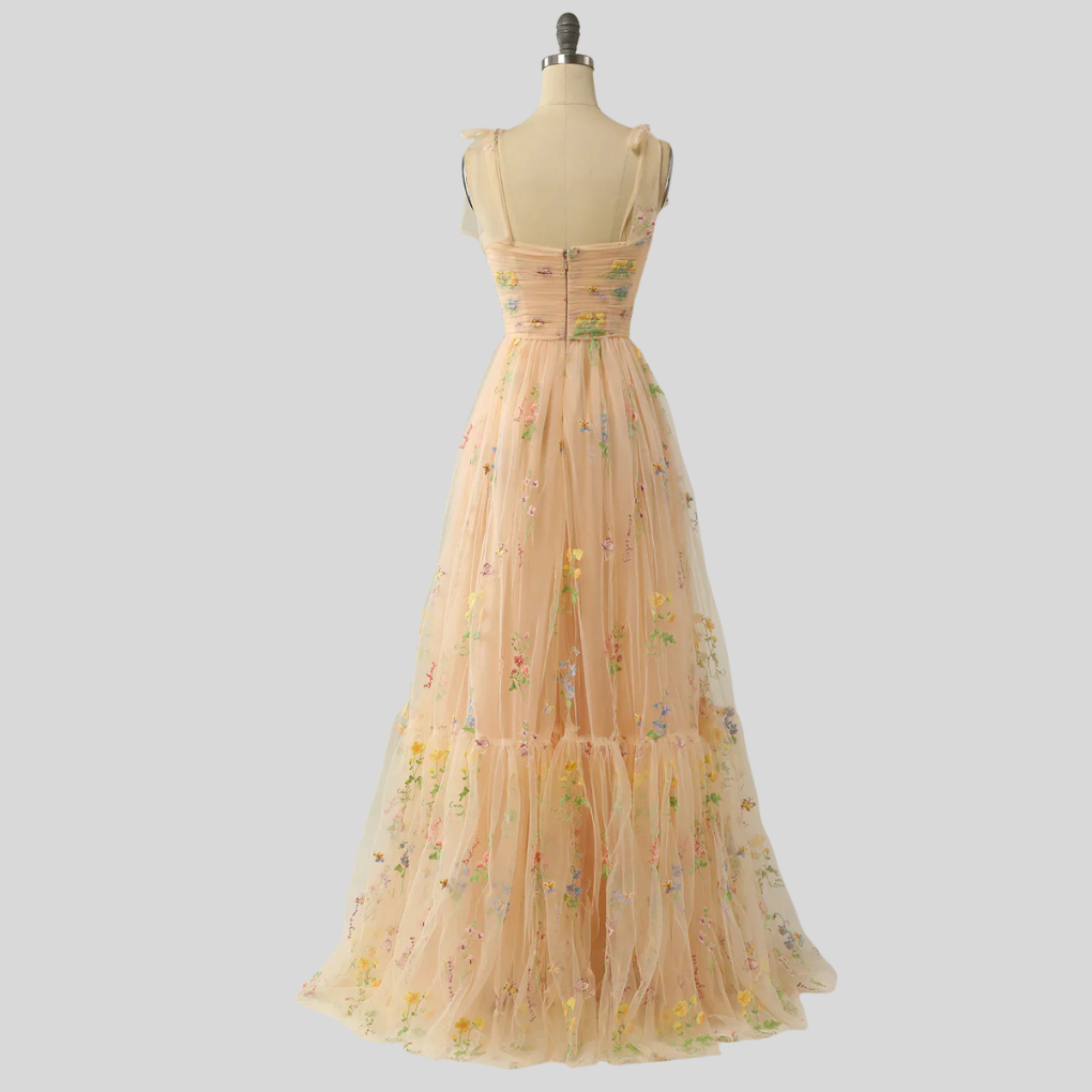 Elegant Brodert Tulle Ballkjole – Uttalelse Kveldsantrekk