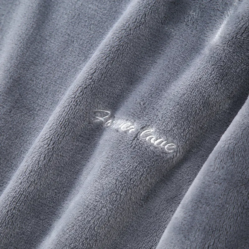 Winter Chill -pyjama | Lämmin ja pehmeä yöasu miehille