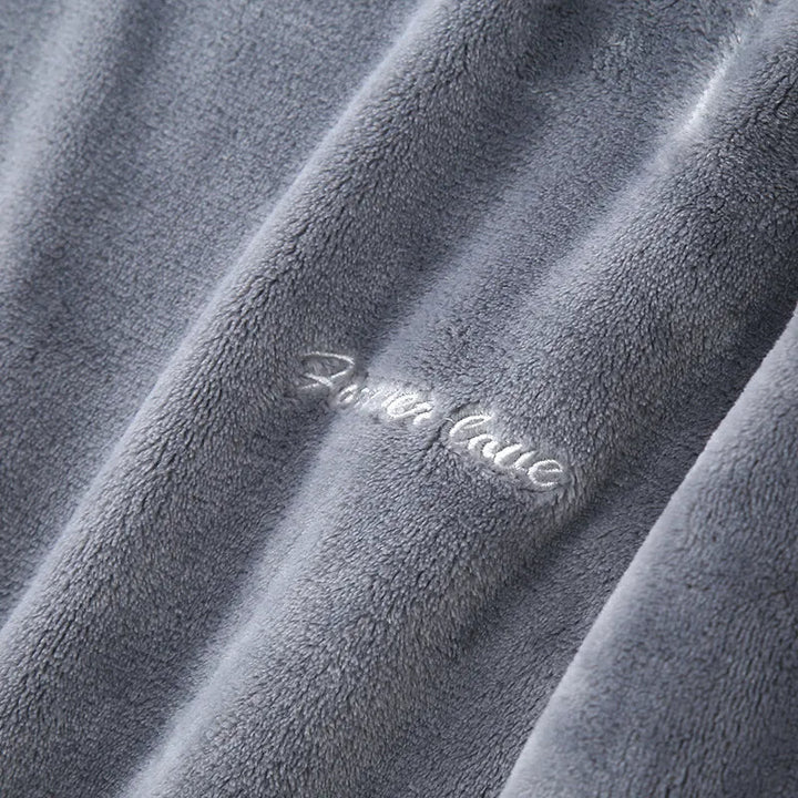 Winter Chill -pyjama | Lämmin ja pehmeä yöasu miehille