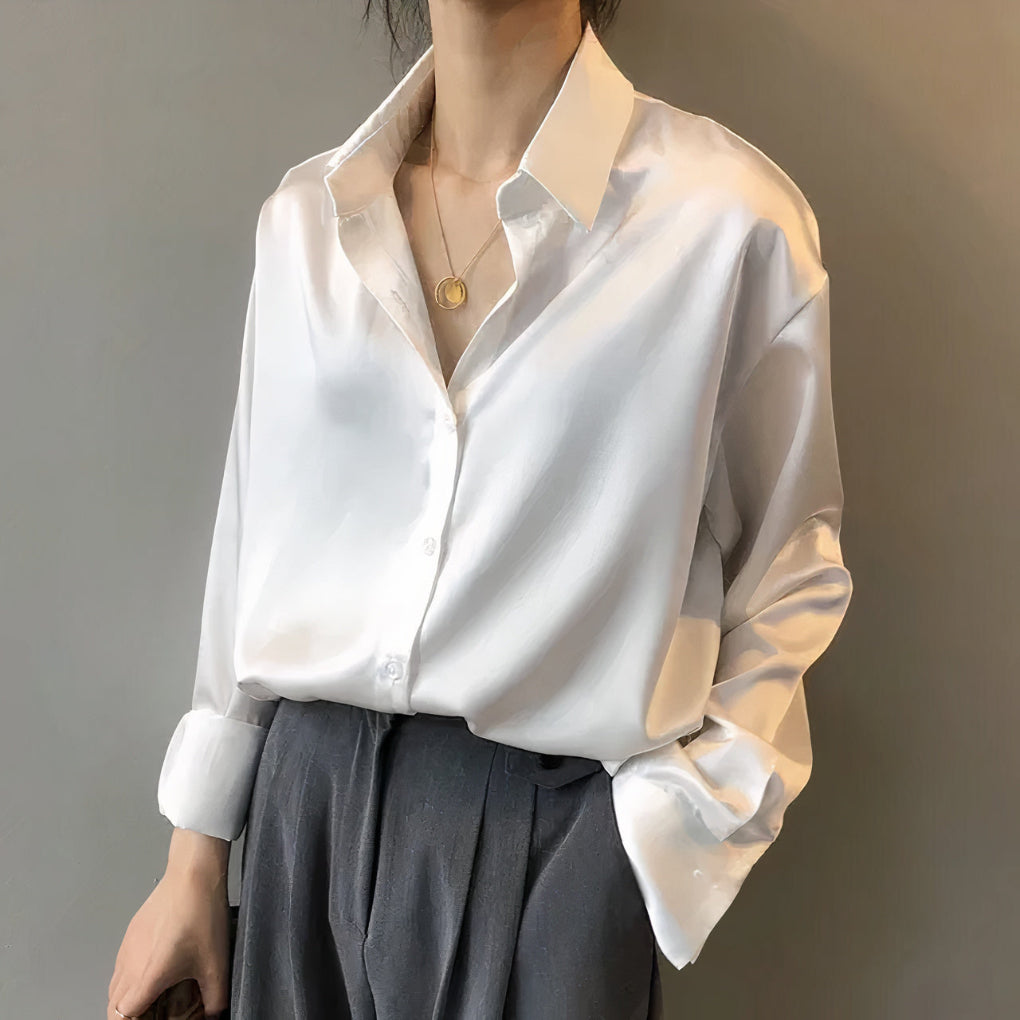 Elegant Satin Bluse