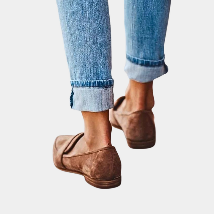 Kvinners Suede-Look Slip-On Loafers