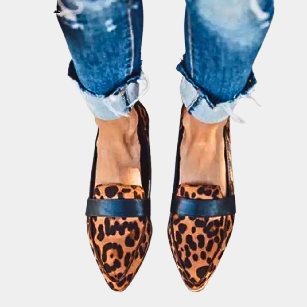 Kvinners Suede-Look Slip-On Loafers