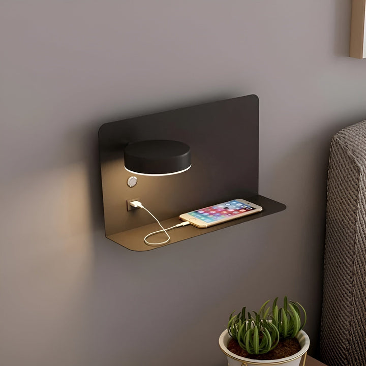 LED-vegglampe med USB-lader og bryter - GlowPort