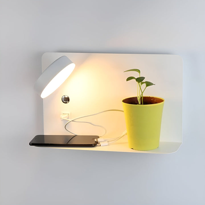 LED-vegglampe med USB-lader og bryter - GlowPort
