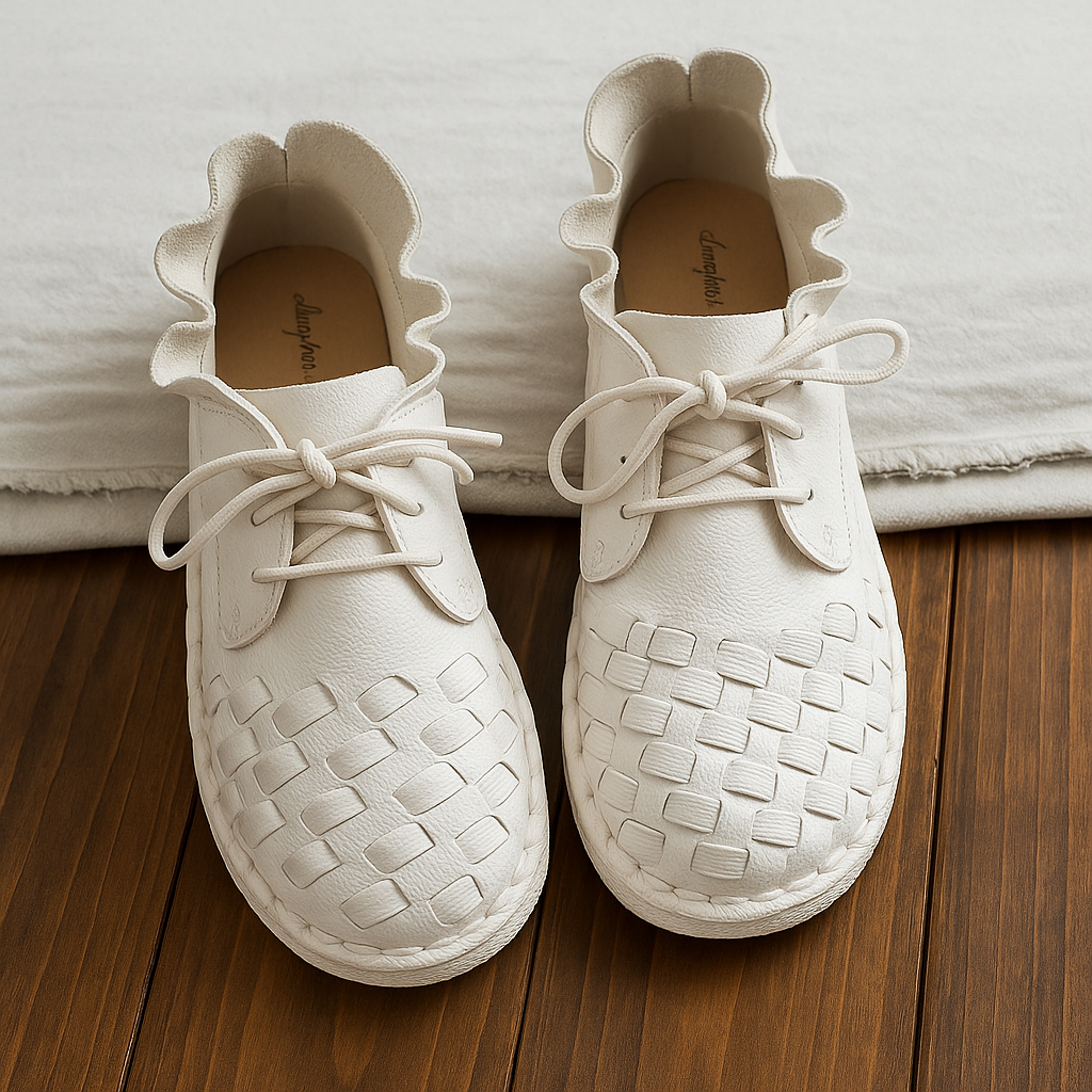 Retro Mori Jente Stil med Kunstnerisk Flair Håndlaget Kalveskinn Flats