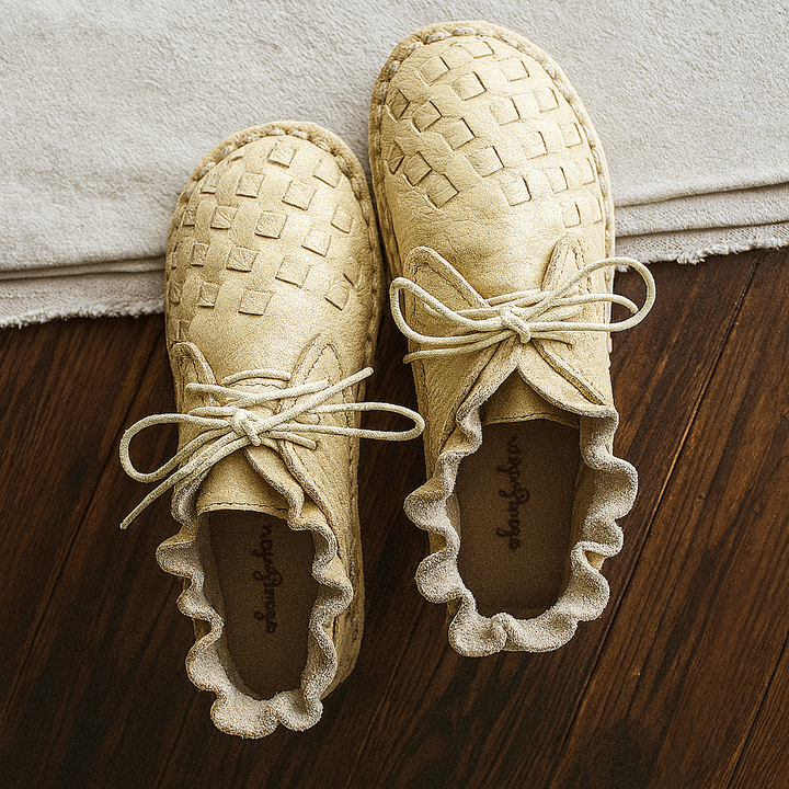 Retro Mori Jente Stil med Kunstnerisk Flair Håndlaget Kalveskinn Flats