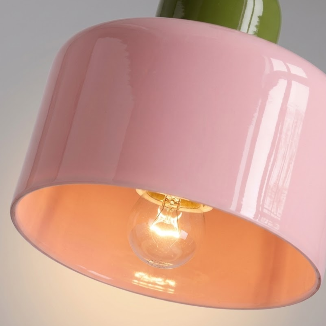 Ringformet taklampe med utvidet halo-design
